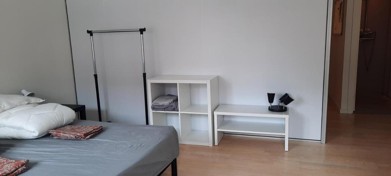 Private Room In A Shared Apartment Odense Exterior foto